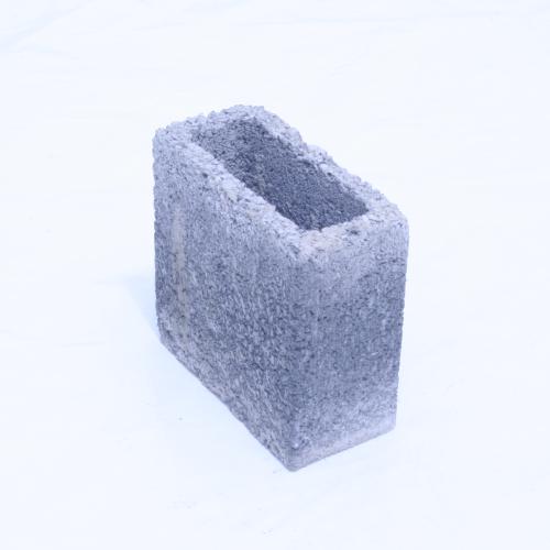 1/2 Bloco [L x A x C] : 09 x 19 x 19 cm
